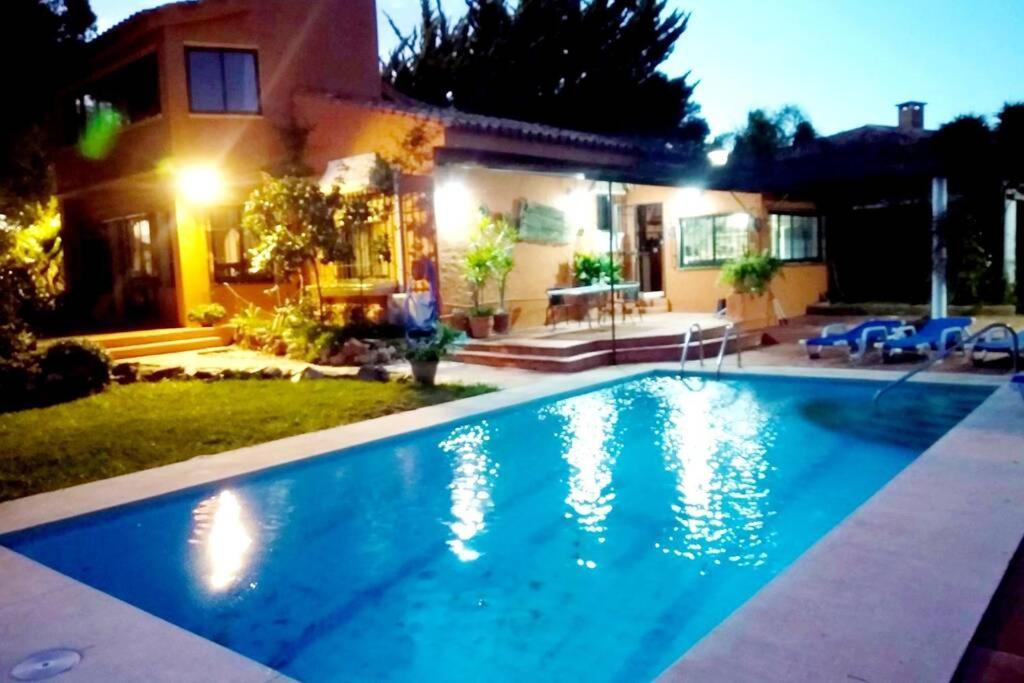 Villa Torrenueva Малага Экстерьер фото
